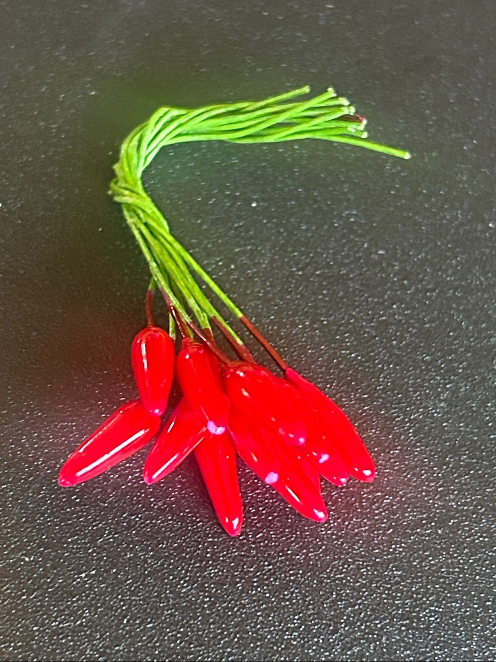 Red Peppers Pick Bundles with Green Stems 12 each bundle - Picture 2 of 2